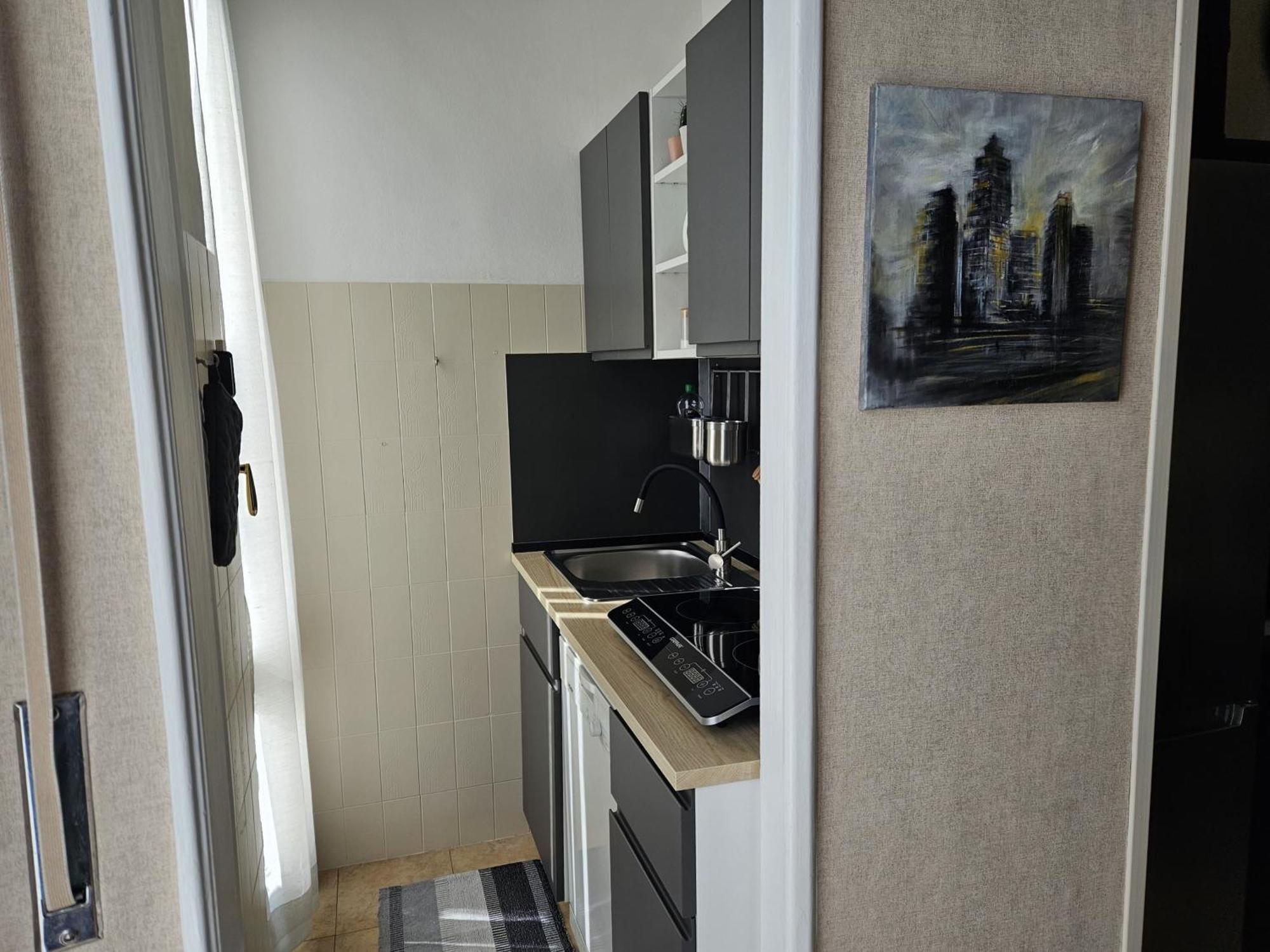 Homegallery - Elegante Appartamento Milanese Extérieur photo